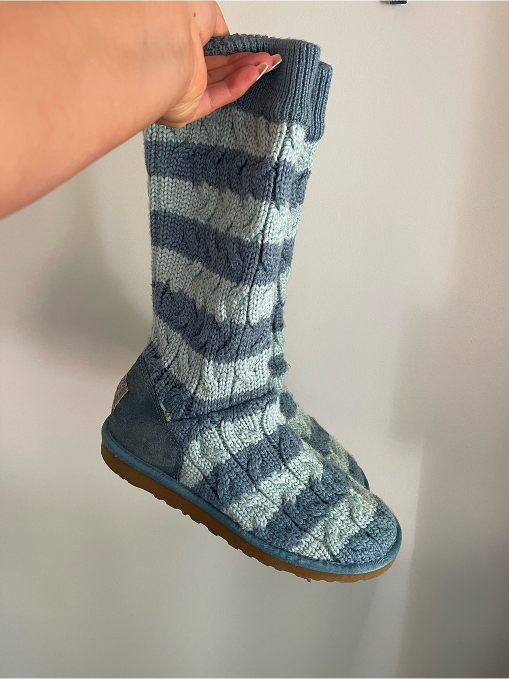 UGG Australia Classic Cable Knit Striped Boots Blue Suede Tall 5822 Women Size 8 - Picture 4 of 6